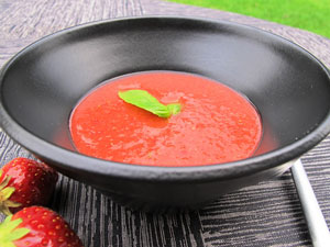 .. erdbeer-gazpacho